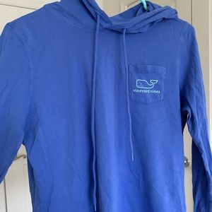 Vineyard vines purple shirt